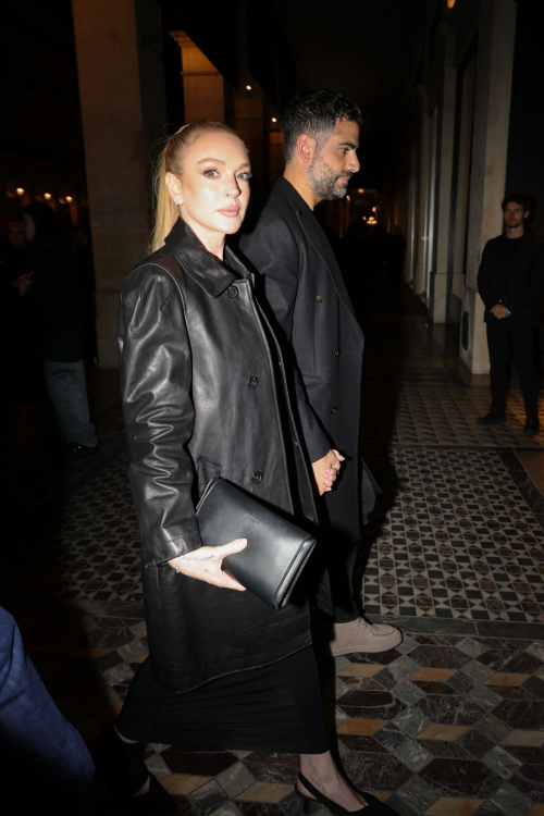 Lindsay Lohan Arrives at Costes Party in Paris, September 2024 1