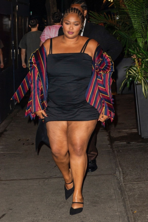 Lizzo Out for Dinner at Carbone in New York, September 2024 1