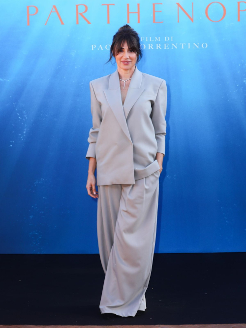 Luisa Ranieri at Parthenope Photocall Hotel De la Ville Rome, October 2024 5