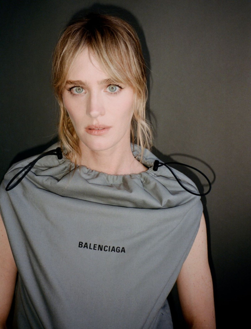 Mackenzie Davis for Behind the Blinds Magazine, October 2024 1