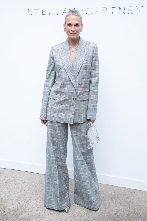 Molly Sims at Stella McCartney Womenswear Spring-Summer 2025 Show, September 2024