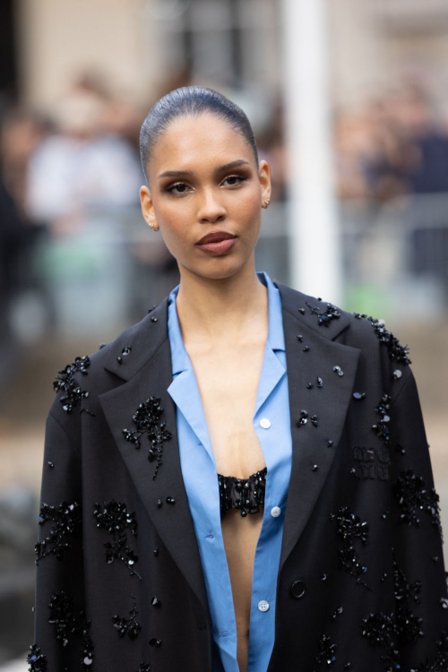 Nara Smith at Miu Miu Fashion Show at Paris Fashion Week, October 2024 1