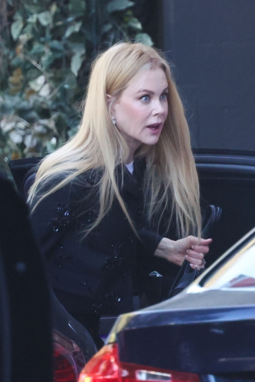 Nicole Kidman Leaves Her Hotel in London, October 2024 1