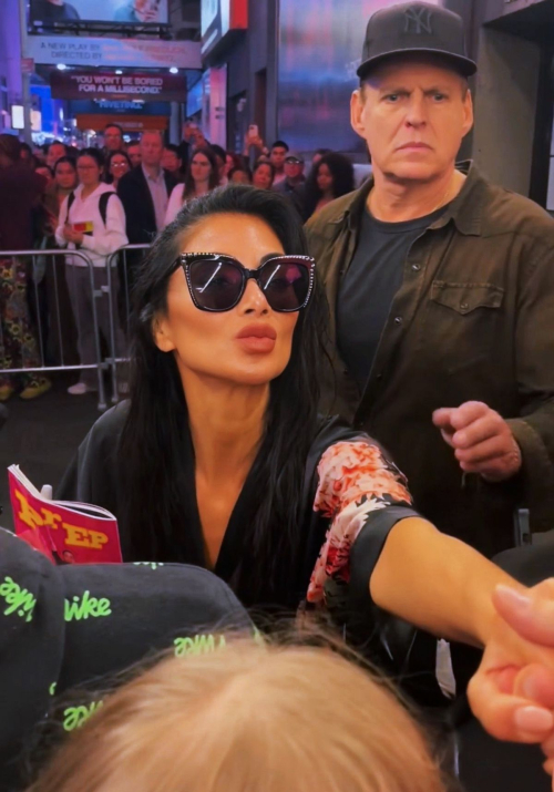 Nicole Scherzinger Meeting Fans Outside St. James Theatre, October 2024 2