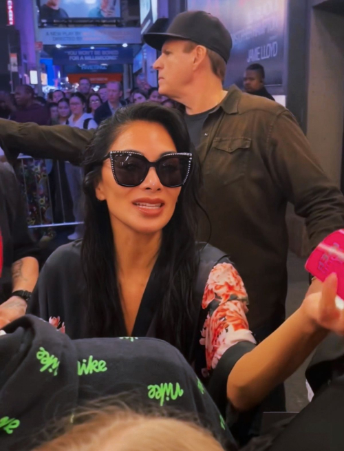 Nicole Scherzinger Meeting Fans Outside St. James Theatre, October 2024 3