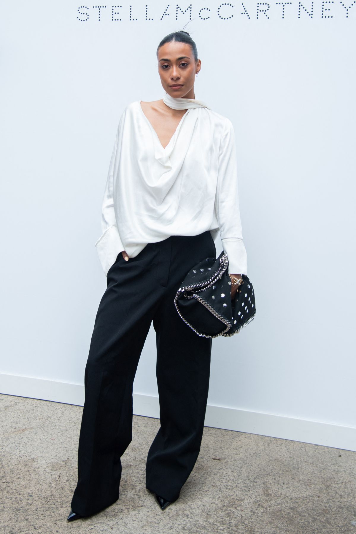 Olivia Falli at Stella McCartney Womenswear Spring-Summer 2025 Show, September 2024