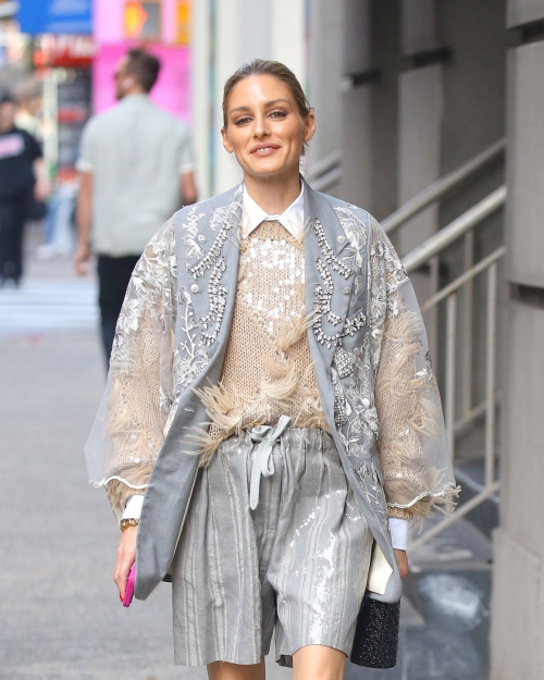 Olivia Palermo Out with a Friend in New York, October 2024 6