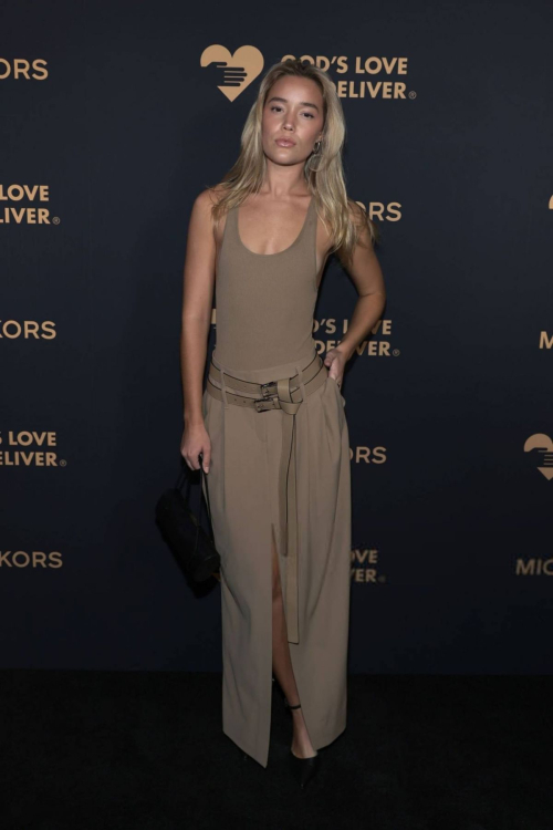 Olivia Ponton at Golden Heart Awards in New York, October 2024 3