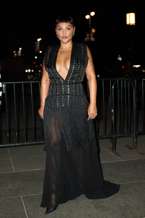 Paloma Elsesser at CFDA Awards in New York, October 2024 4