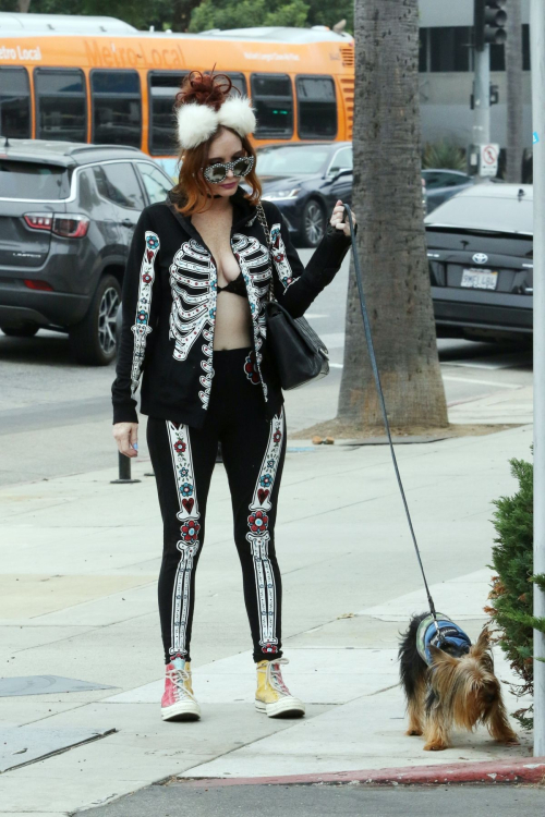 Phoebe Price Out with Her Dog in Los Angeles October 2024