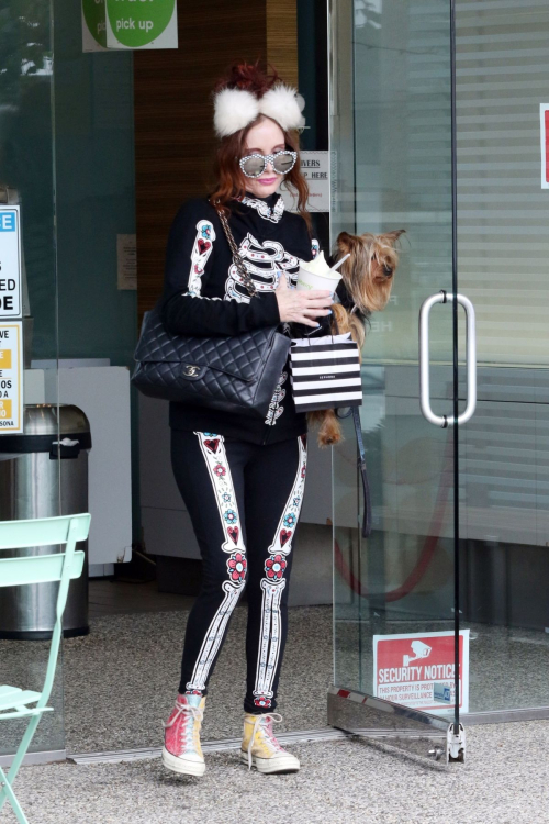 Phoebe Price Out with Her Dog in Los Angeles October 2024 2