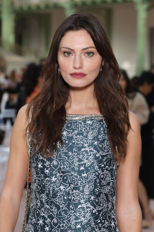 Phoebe Tonkin at Chanel Fashion Show in Paris, October 2024