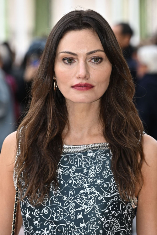 Phoebe Tonkin at Chanel Fashion Show in Paris, October 2024 5