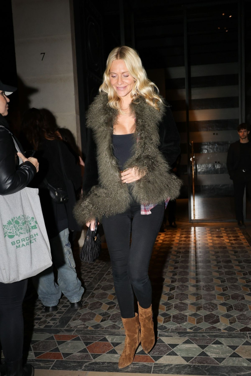 Poppy Delevingne Arrives at Costes at Paris Fashion Week, September 2024 2