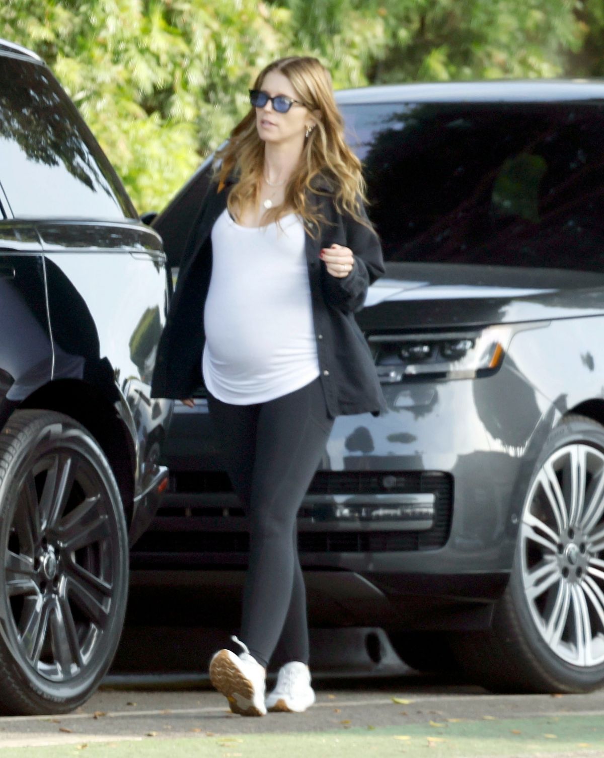 Pregnant Katherine Schwarzenegger Leaves Workout Class in Los Angeles, October 2024