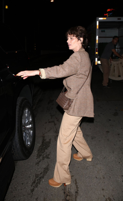 Robin Tunney Leaves Chateau Marmont in West Hollywood, October 2024 1