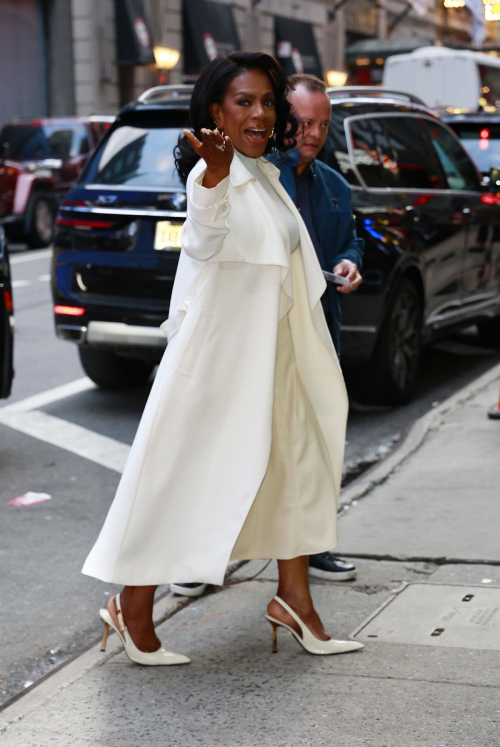 Sheryl Lee Ralph Arrives at Good Morning America in New York, September 2024 1