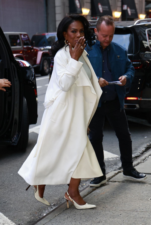 Sheryl Lee Ralph Arrives at Good Morning America in New York, September 2024 2