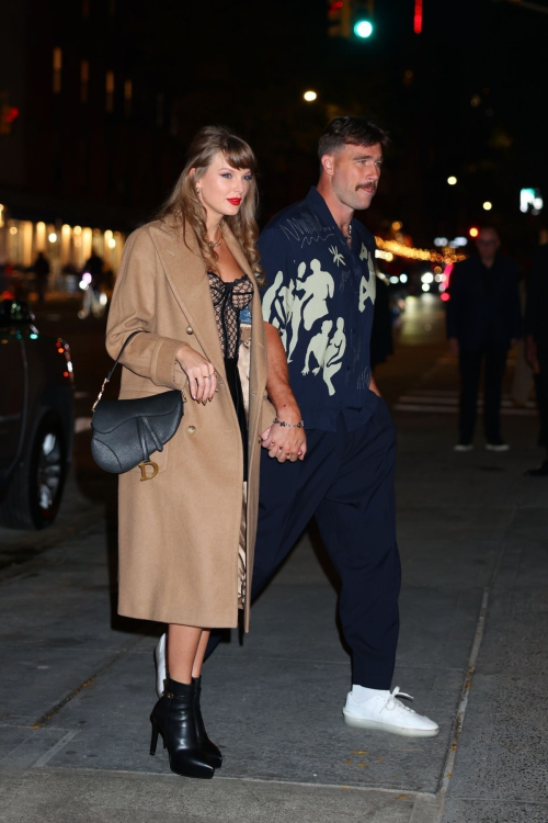 Taylor Swift & Travis Kelce Double Date with Blake Lively & Ryan Reynolds, October 2024 3