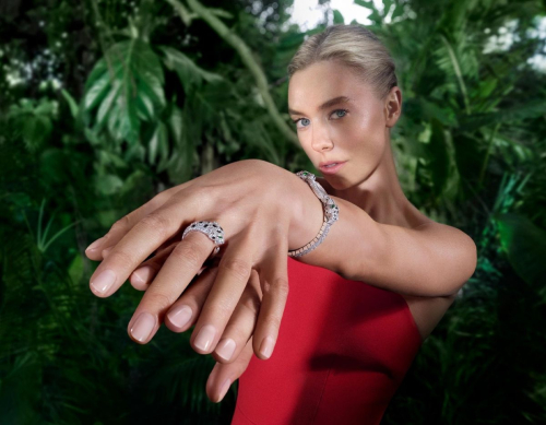 Vanessa Kirby for Cartier Panthere Campaign, October 2024 2