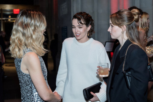 Zoey Deutch at Golden Heart Awards in New York, October 2024 1