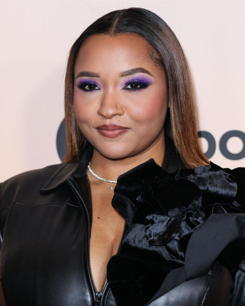 Alex Isley at Give Her FlowHERS Awards Gala Los Angeles, November 2024 1