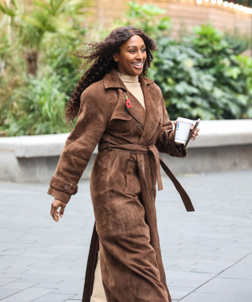 Alexandra Burke Arrives at Global Radio Studios London, Nov 2024 5