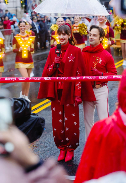 Alison Brie at Macy