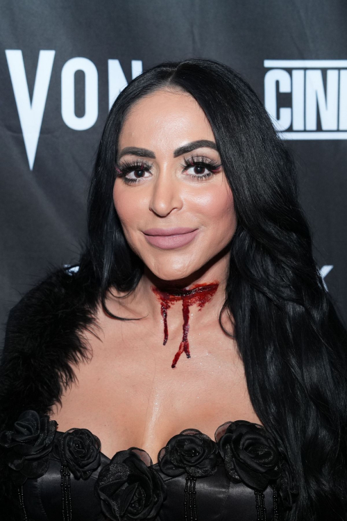 Angelina Pivarnick at Devon Premiere New York, November 2024 4