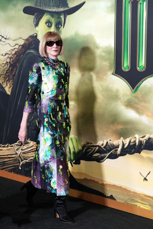 Anna Wintour at Wicked: Part One Special Screening in New York, November 2024 2