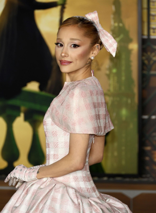 Ariana Grande at Wicked Premiere Los Angeles, November 2024 4