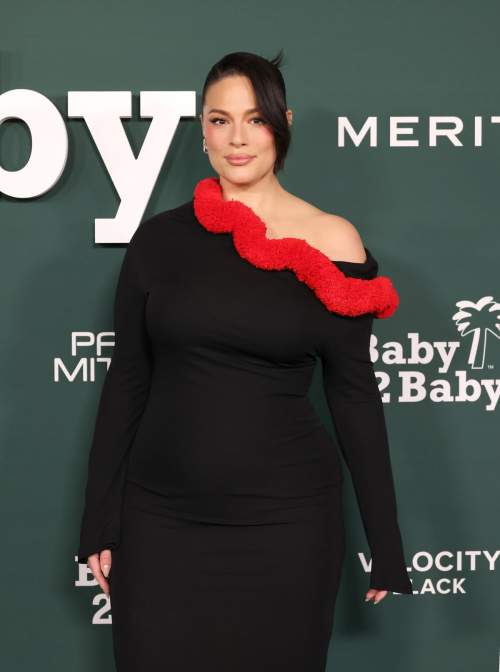 Ashley Graham at Baby2Baby Gala Los Angeles, November 2024