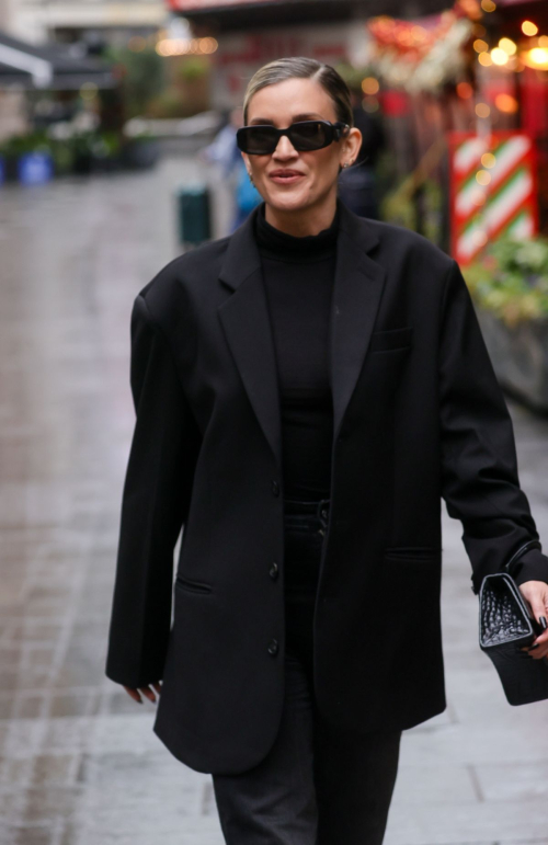 Ashley Roberts Leaves Global Radio Studios London, November 2024 4