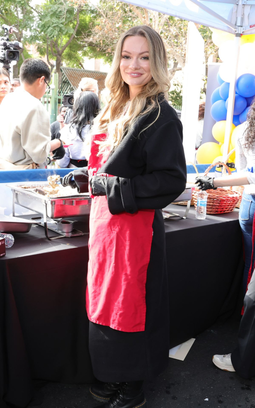 Caitlin O'Connor Serving Food at LA Mission, November 2024