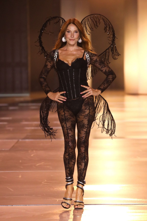 Carla Bruni at Victoria’s Secret Fashion Show in New York, October 2024 1