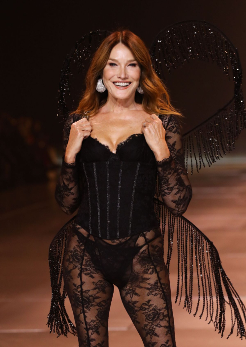 Carla Bruni at Victoria’s Secret Fashion Show in New York, October 2024 2