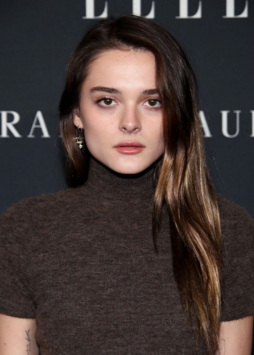 Charlotte Lawrence at Elle Women in Hollywood Gala in Beverly Hills, November 2024 4