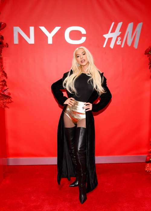 Christina Aguilera at HM Times Square Flagship Celebration, November 2024