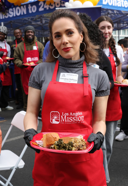 Christina DeRosa Serving Food at LA Mission, November 2024 1