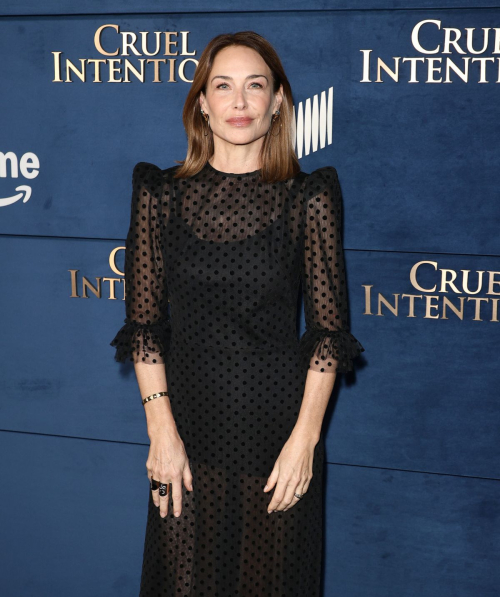 Claire Forlani at Cruel Intentions Premiere in Los Angeles, November 2024 4