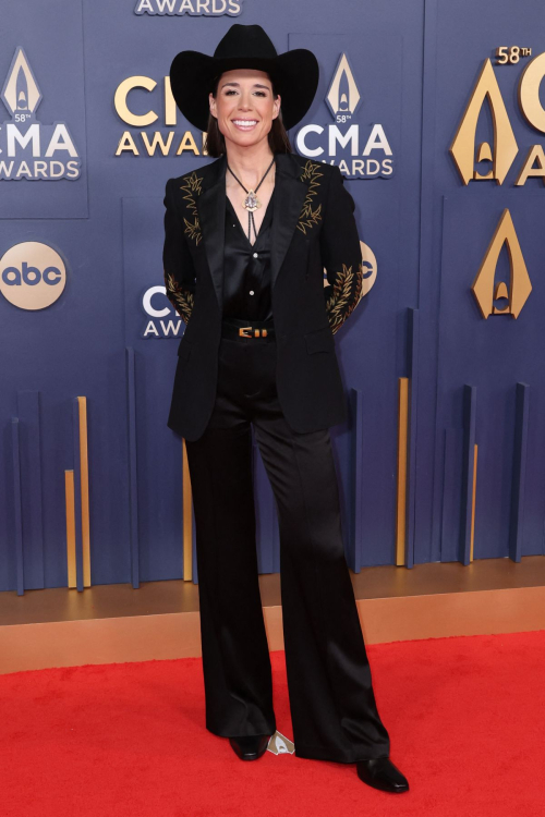 Danae Hays at CMA Awards in Nashville, November 2024 2