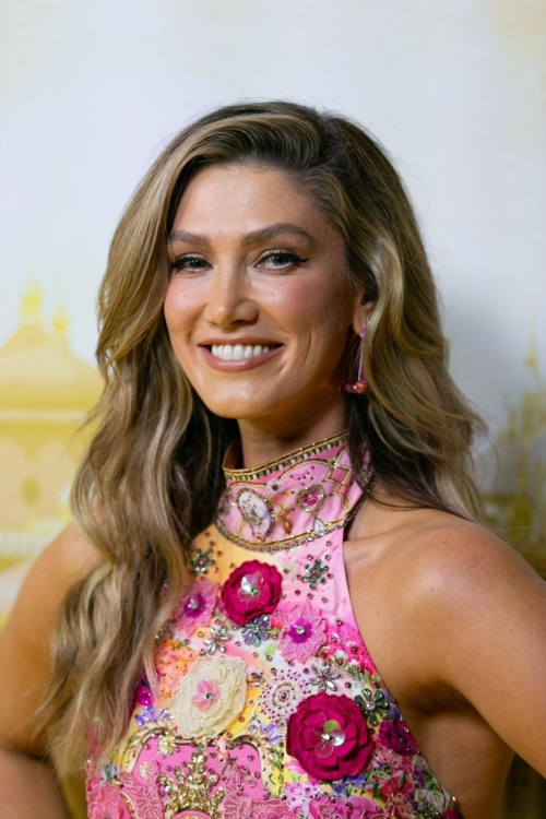 Delta Goodrem at Wicked Premiere in Sydney, November 2024 5