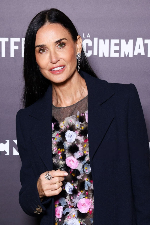 Demi Moore at The Substance Premiere in Paris, November 2024 1