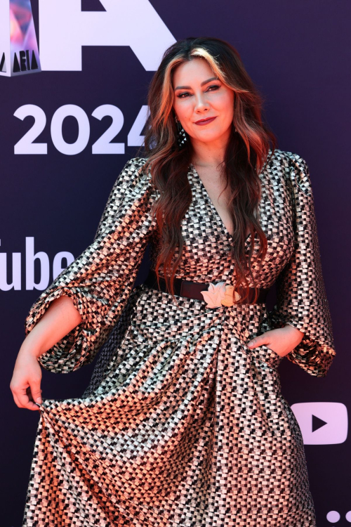 Ella Hooper at ARIA Awards in Sydney, November 2024