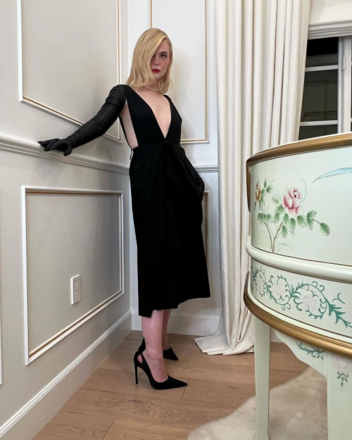 Elle Fanning at Hamilton Behind the Camera Awards Photoshoot, November 2024 4