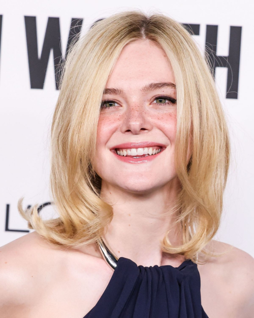 Elle Fanning at L