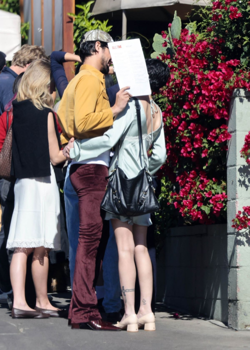 Halsey and Avan Jogia Out for Lunch in Los Feliz, November 2024 5