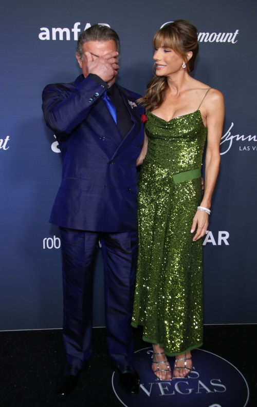 Jennifer Flavin at amfAR Las Vegas Gala at Wynn Resort, November 2024 2