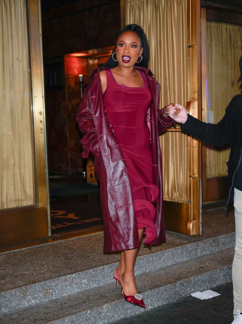 Jennifer Hudson Leaves Radio City Music Hall in New York, November 2024 6