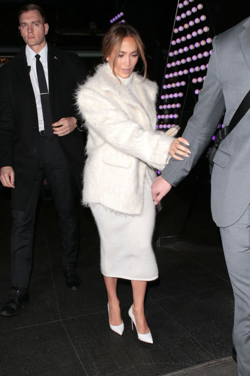 Jennifer Lopez Leaving The W Hotel in London, November 2024 4